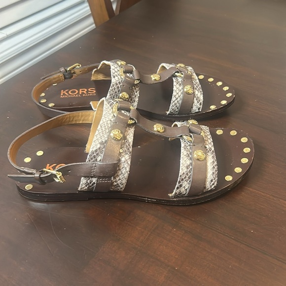 Michael Kors Brown Leather Sandal with Gold Embellishment Women Size 8 - Picture 14 of 14
